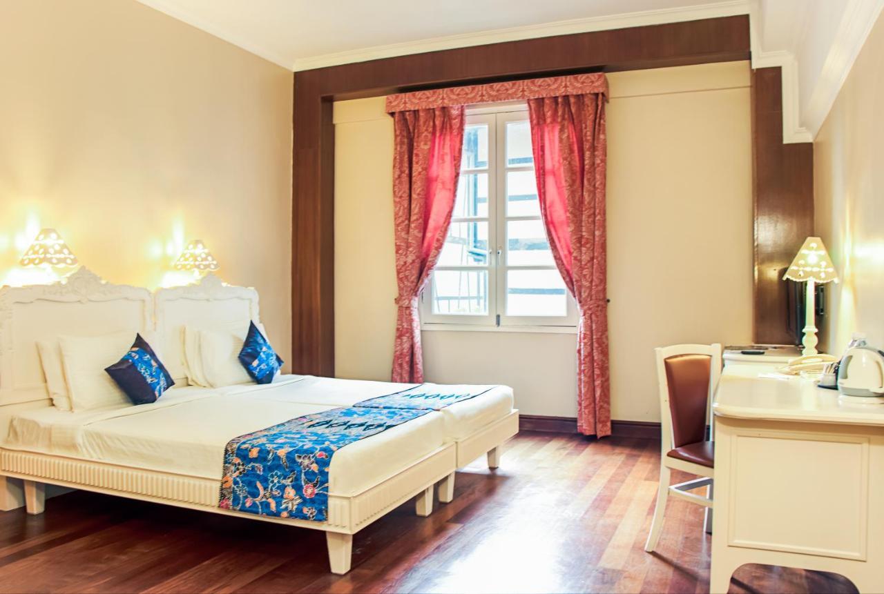 Colmar Tropicale Hotel Bukit Tinggi Exterior photo