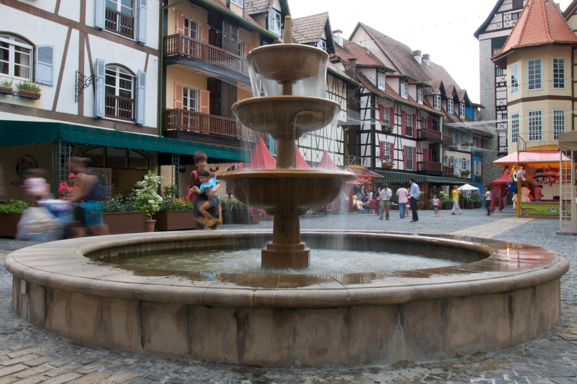Colmar Tropicale Hotel Bukit Tinggi Exterior photo